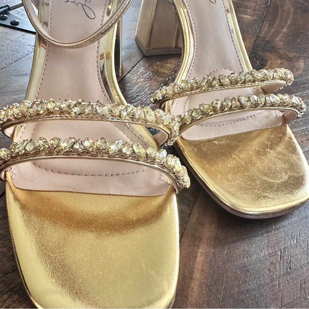 NWT Elegant Jewel Badgley Mischka Women's Sandals - Picture 5 of 12